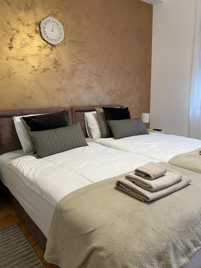 Apartman Studio Lusi スボティツァ エクステリア 写真